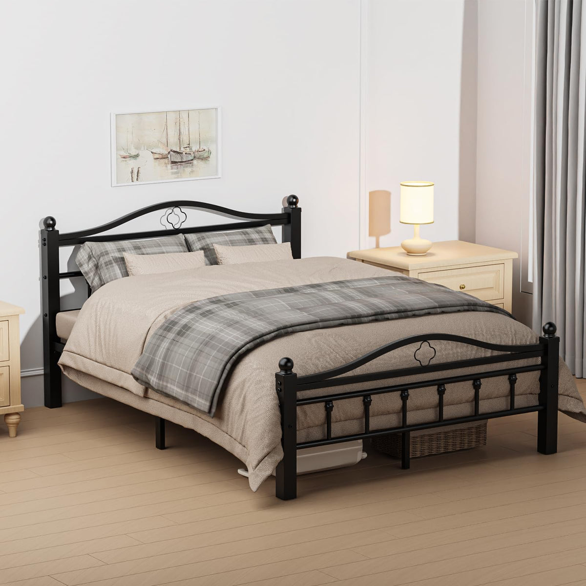 Full Size Bed Frame with Headboard O3569
