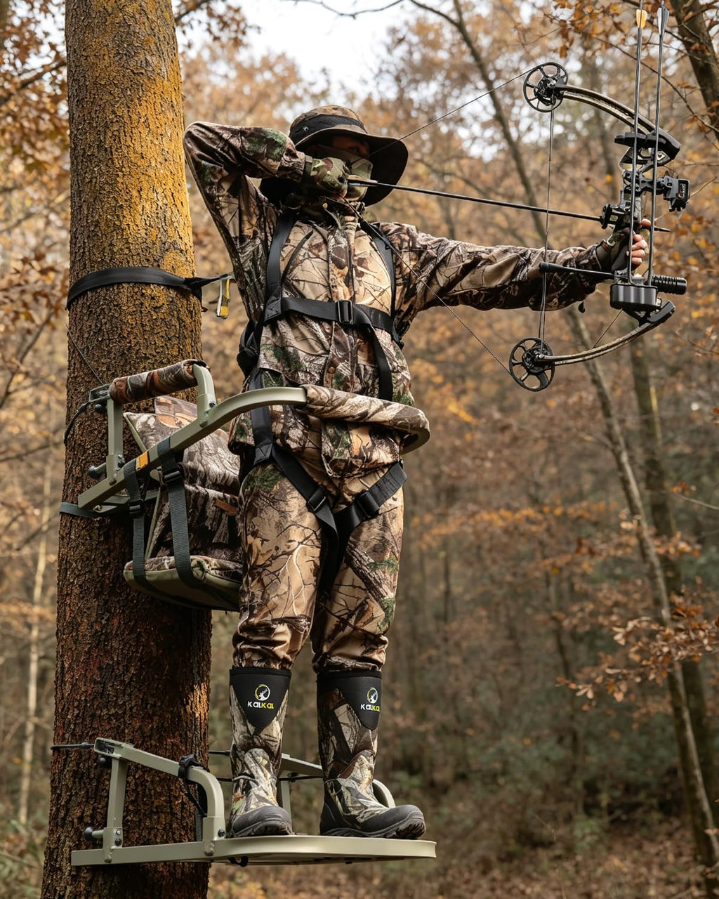 Climbing Tree Stand with Harness and Camo Seat Cushion X155885
